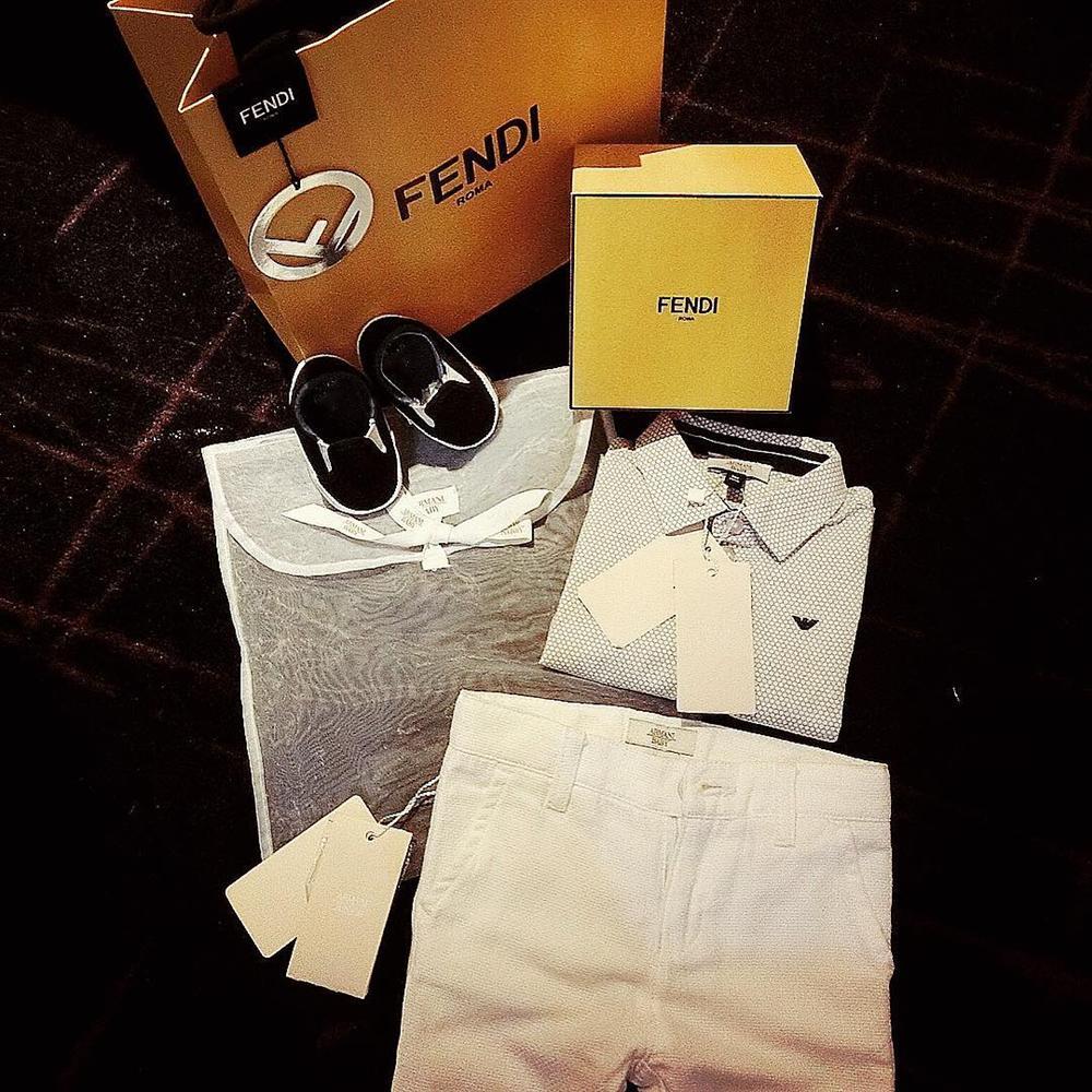 Muốn làm RICH MOM phải như Huyền Baby: Cho quý tử chơi hàng hiệu ngay từ trong trứng-9