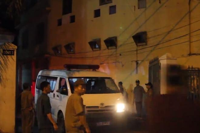 Nam sinh viên nhảy lầu 11 ký túc xá để lại lá thư tuyệt mệnh-3