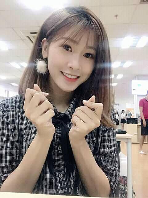 Không chỉ tân Hoa hậu Trần Tiểu Vy, đất Quảng còn nhiều hot girl có nhan sắc thuộc hàng cực phẩm-2