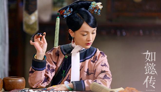 NGHỊCH LÝ NHAN SẮC: Nam thần - mỹ nhân Hoa ngữ gây shock khi lộ mặt tựa thiên thần, tay như chuối mắn-1