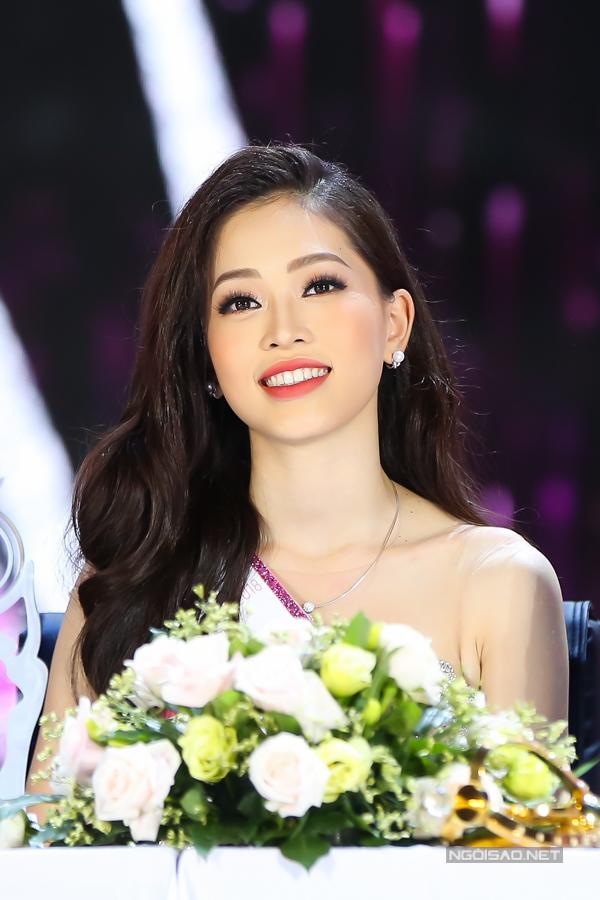 Á hậu Bùi Phương Nga và nam diễn viên Bình An nói gì về loạt bằng chứng cả hai đang hẹn hò?-4