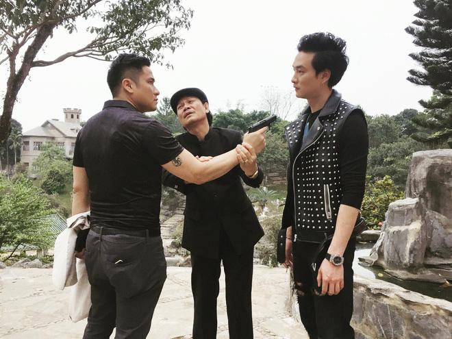 PHÁT HIỆN QUÁ HÀI: Phải có bảo bối này, cặp đôi oan gia Cảnh - Cấn mới mong đối phó với dàn cave Quỳnh Búp Bê-2