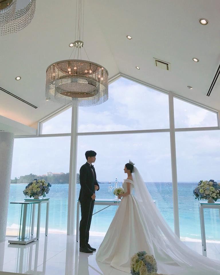 Nhận thiệp mời cưới cài vắt vẻo qua khe cửa, bạn sẽ làm gì, đây là cách xử lý của cộng đồng mạng-2