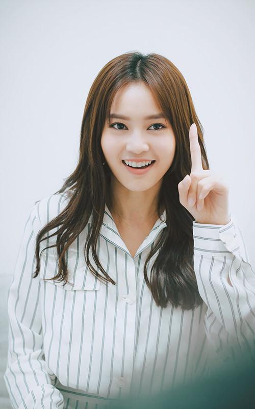 Ninh Dương Lan Ngọc: Bỏ đóng phim 2 năm vì tin đồn làm gái-9