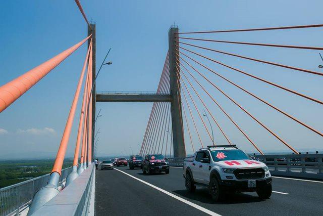 Choáng ngợp trước dàn siêu xe trong lễ ăn hỏi của cặp trai Quảng Ninh, gái Hải Phòng-6