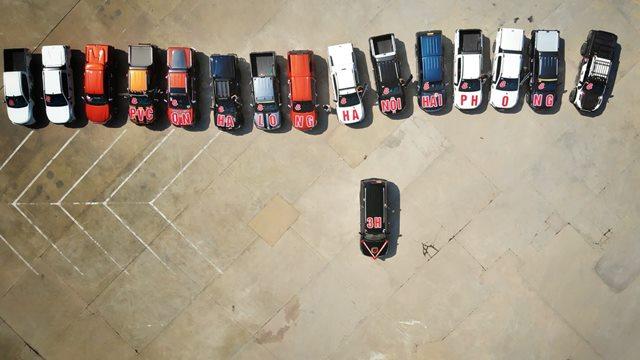 Choáng ngợp trước dàn siêu xe trong lễ ăn hỏi của cặp trai Quảng Ninh, gái Hải Phòng-2