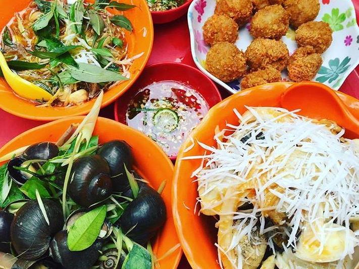 Những địa điểm ăn vặt gây bão mà giới trẻ tụ tập nhiều nhất, chỉ cần có 20k là ăn tẹt ga-7