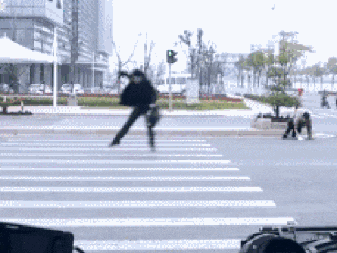 Cận cảnh vụ cháy phim trường khiến sao Anh hùng xạ điêu bị bỏng nặng-5