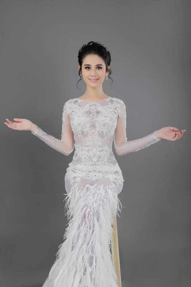 Bố mẹ và ông xã tháp tùng Lâm Khánh Chi sang Thái Lan thuê người sinh con tránh hậu quả... mất chồng-4