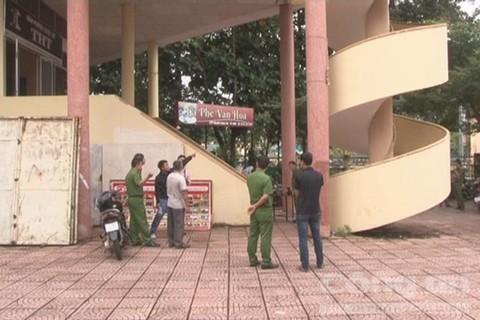 Vụ xác người dưới gầm cầu thang: Truy tìm người bỏ chạy ra ngoài-2