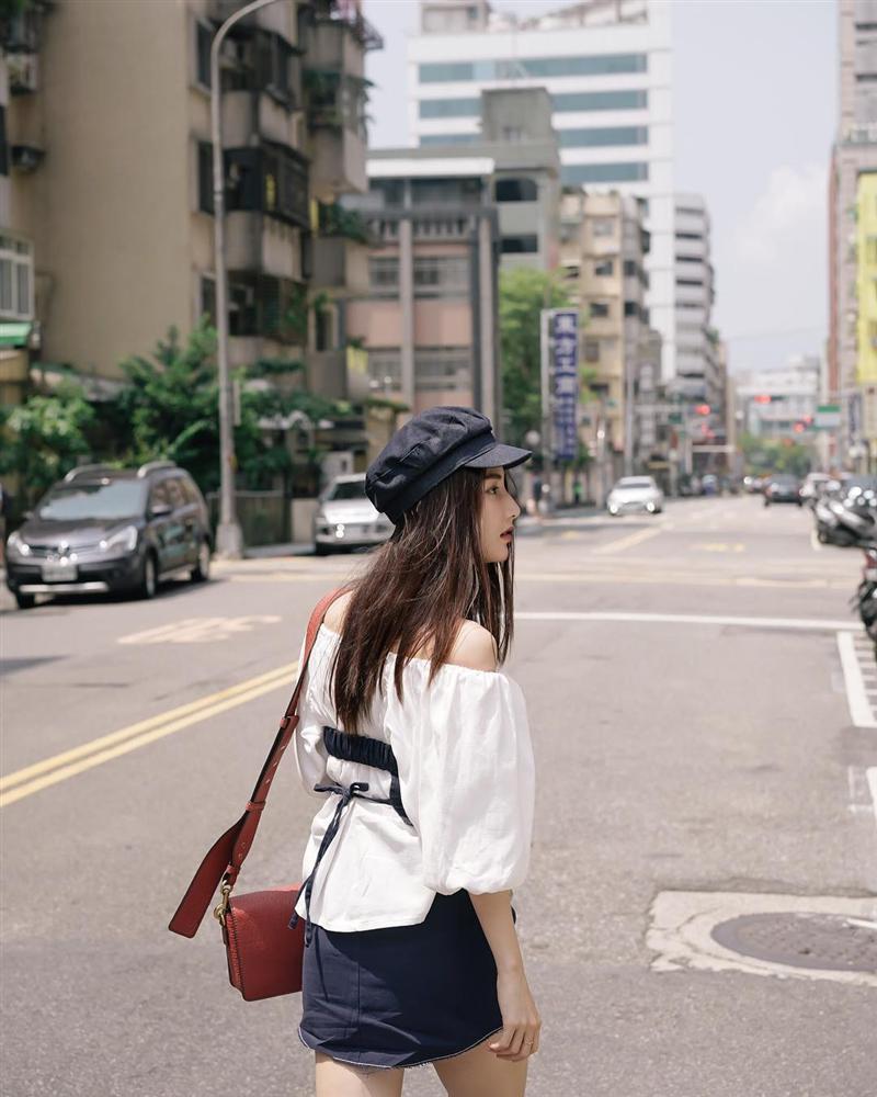 Tăng Thanh Hà cùng ông xã đi ăn uống hẹn hò với hội bạn thân-4