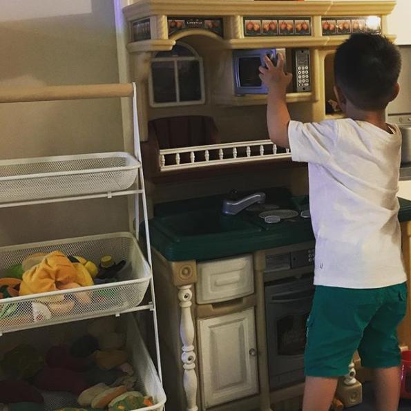 Hình ảnh duy nhất lộ mặt con trai của tài tử Iris Lee Byung Hun và vợ Lee Min Jung-6