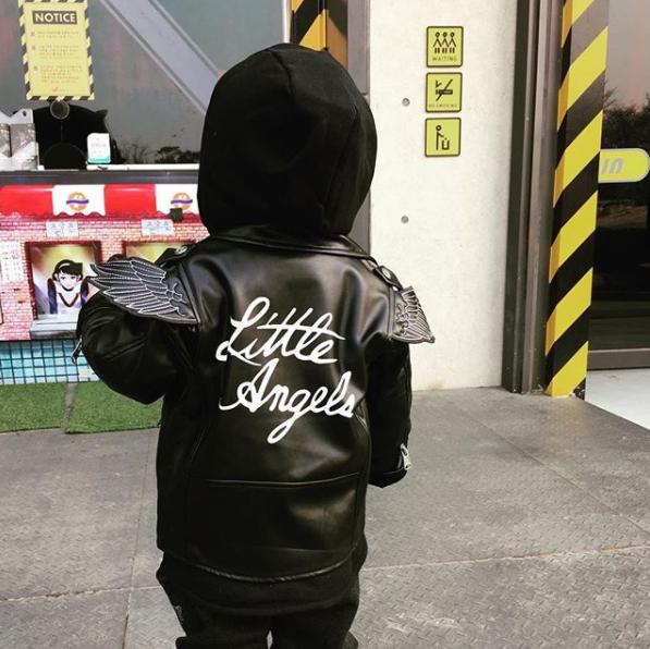 Hình ảnh duy nhất lộ mặt con trai của tài tử Iris Lee Byung Hun và vợ Lee Min Jung-9