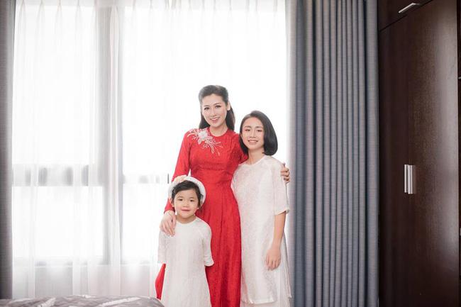 Chân dung 2 cô em gái vừa xinh xắn lại đáng yêu hết nấc của Á hậu Tú Anh-3