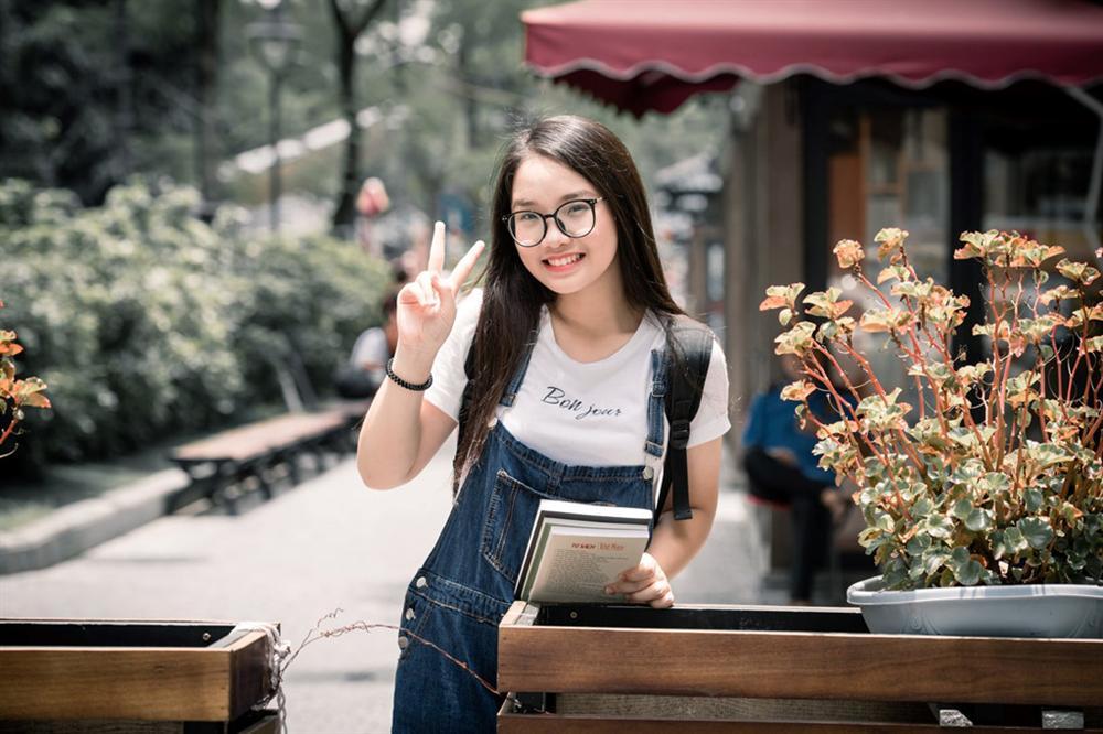 Đại sứ trường Ams xinh xắn, nhiều thành tích-7