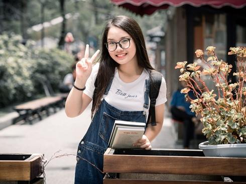 Đại sứ trường Ams xinh xắn, nhiều thành tích