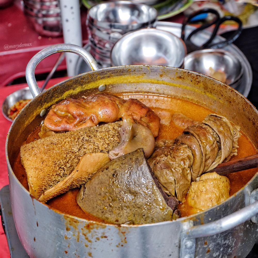 Bỏ túi những địa chỉ phá lấu bò hấp dẫn tại TP.HCM-8