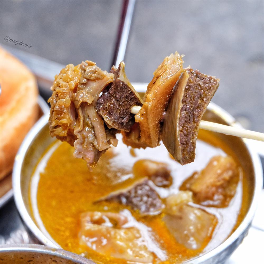 Bỏ túi những địa chỉ phá lấu bò hấp dẫn tại TP.HCM-10