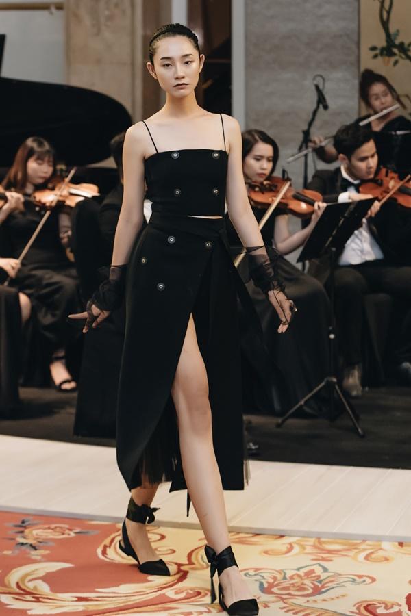 Lệ Hằng lâu lắm mới catwalk nhưng đã diễn thời trang là làm luôn vedette-6