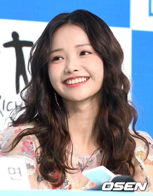 Black Pink Lisa tiết lộ mặt mộc gây shock, chiều cao cùng cân nặng hoàn hảo-9