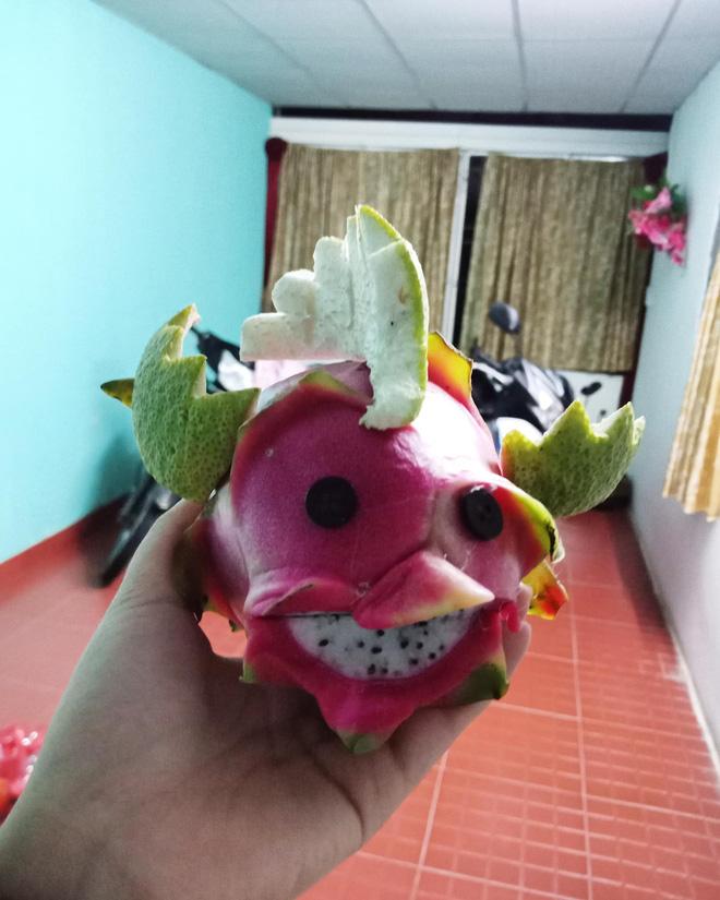 Đặc sản mùa Trung thu: Những mâm ngũ quả cắt tỉa vừa đáng yêu vừa kỳ dị khiến dân mạng chỉ biết ôm bụng cười-4