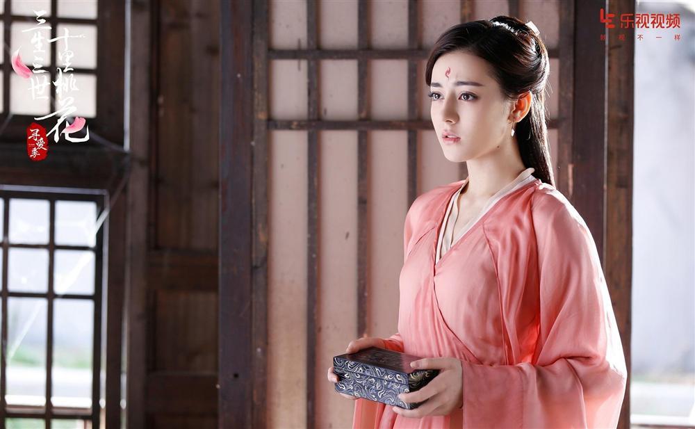 Địch Lệ Nhiệt Ba - Cổ Lực Na Trát - Đồng Lệ Á: Ai sẽ là Hàm Hương trong Hoàn Châu Cách Cách phiên bản mới?-1