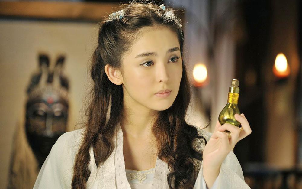 Địch Lệ Nhiệt Ba - Cổ Lực Na Trát - Đồng Lệ Á: Ai sẽ là Hàm Hương trong Hoàn Châu Cách Cách phiên bản mới?-5