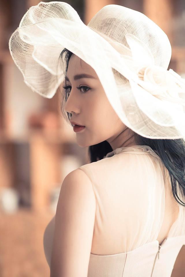 Ngoài đời Phương Oanh Quỳnh Búp Bê đẹp gấp nhiều lần trên phim-4