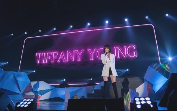 Vừa công bố tên fandom riêng, Tiffany đã bị netizen mỉa mai: Flop mà còn làm màu!-1