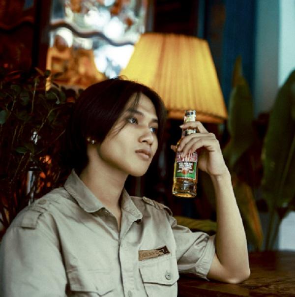 Không có rượu Chí Thiện cũng khiến fan say đứ đừ khi cover Hongkong 1-1