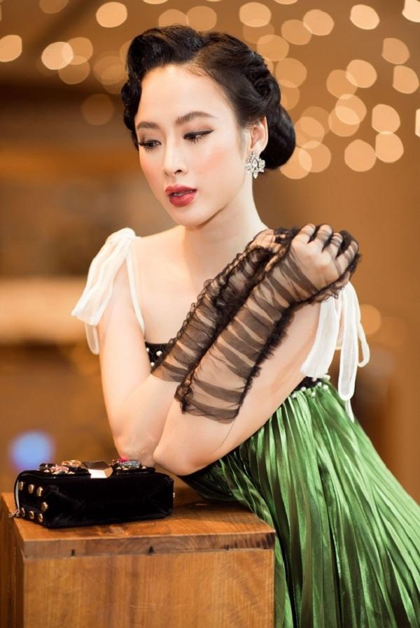 Học cách đeo găng tay sang chảnh đẹp như Lý Nhã Kỳ - Angela Phương Trinh-10