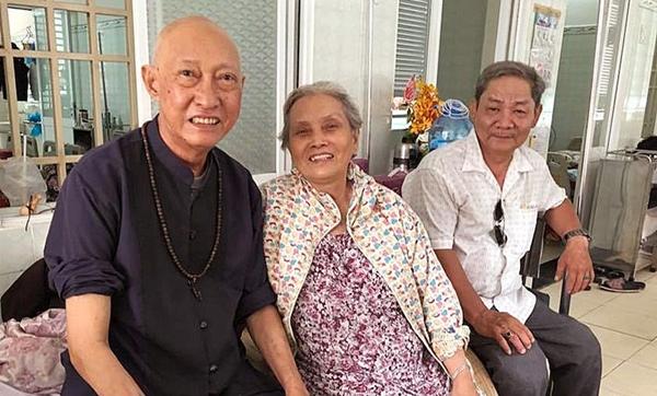 Tài tử Chim phóng sinh liệt 2 chân, sống độc thân, ung thư ở tuổi 60-4