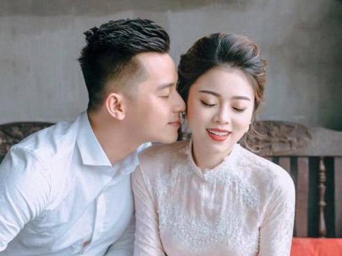 Hot mom Hằng 'Túi' bất ngờ tiết lộ chuyện đắn đo chưa muốn đi bước nữa vì 'đợi bố bọn trẻ lấy vợ mình mới lấy chồng'