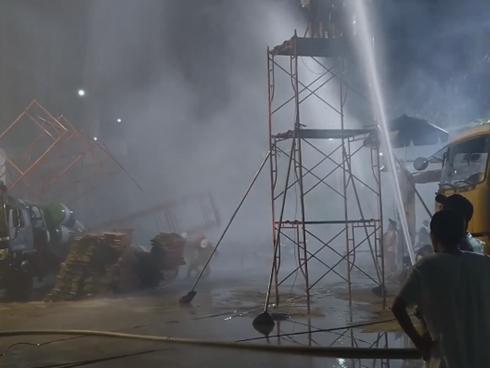 Hậu trường quay phim dưới mưa nhân tạo của 'Hậu duệ mặt trời'