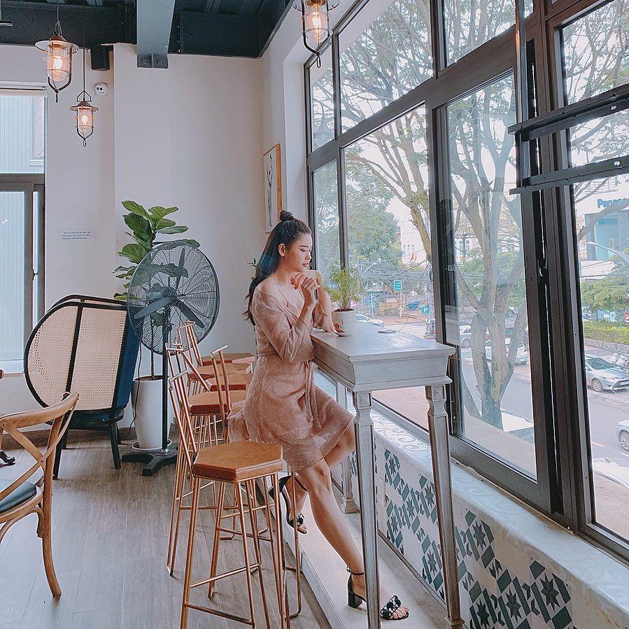 Hoa hậu Đặng Thu Thảo khoe bữa ăn rau củ đầu tiên của con gái-8