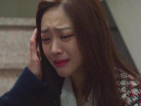 Ngày về ra mắt, thấy thứ đó trong túi xách, mẹ anh lập tức đuổi tôi khỏi nhà