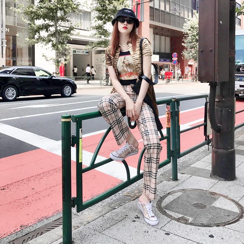 Chi Pu chất khỏi bàn - Jun Vũ khoe eo thon ngực đầy dẫn đầu sao mặc street style đẹp nhất tuần qua-8