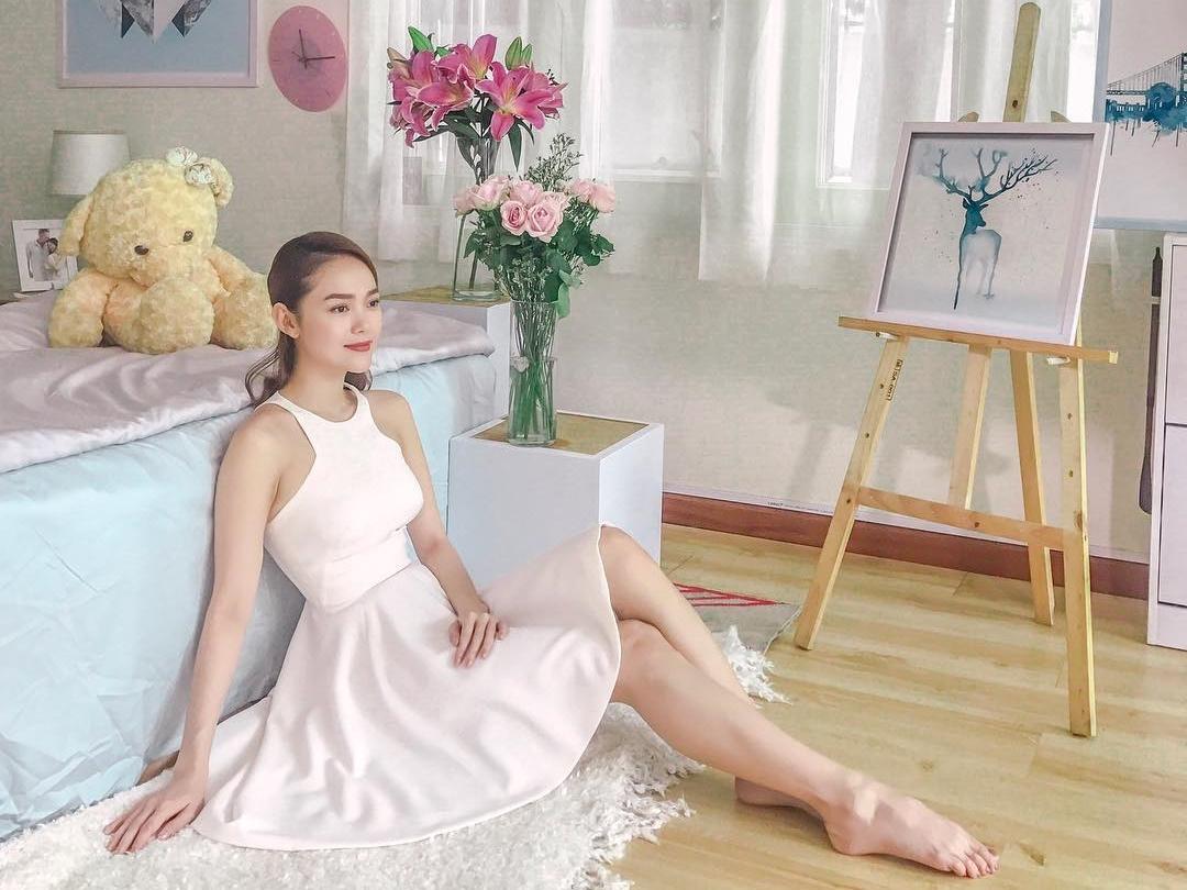 1.001 khoảnh khắc cằm Minh Hằng muốn xuyên thủng vạn vật tại The Face 2018-12