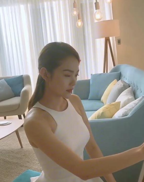 Sự thật sau bức ảnh dịu dàng đến từng phút giây của Minh Hằng-2