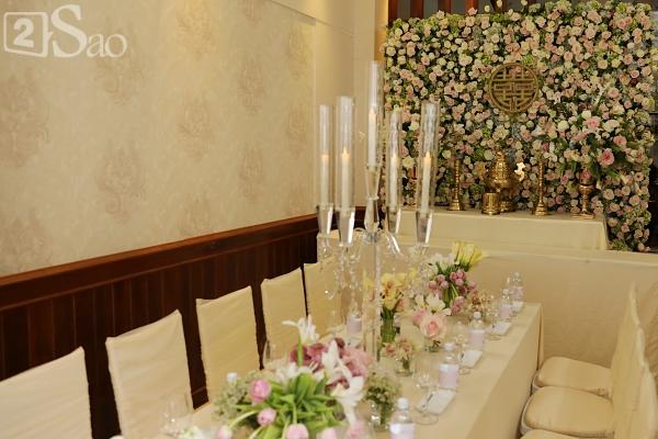 Gần 12h trưa, không gian được trang trí  xong và chị gái Nhã Phương xuất hiện-3