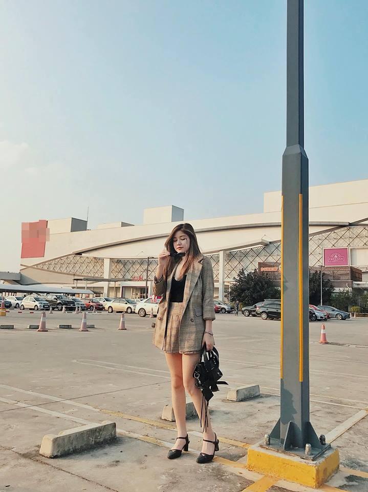 Chỉ là tập yoga Trang Cherry cũng khiến người xem hết hồn với âm thanh phát ra từ clip-8