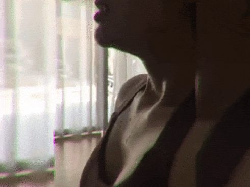 Tiểu tam phim Sống Chung Với Mẹ Chồng gây bão với ảnh cởi sạch-6