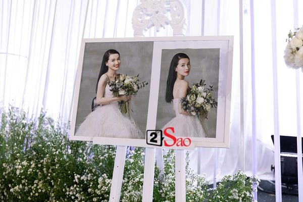 Trường Giang liên tục lau nước mắt cho Nhã Phương trong lễ cưới-7