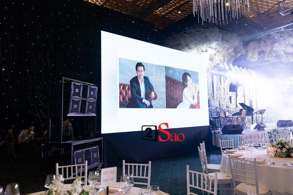 Trường Giang liên tục lau nước mắt cho Nhã Phương trong lễ cưới-15