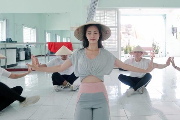 Đông Nhi sẽ trở thành đại diện Việt Nam duy nhất tham dự ASEAN - Japan Music Festival 2018 tại Nhật Bản-4