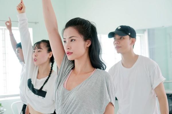 Đông Nhi sẽ trở thành đại diện Việt Nam duy nhất tham dự ASEAN - Japan Music Festival 2018 tại Nhật Bản-7