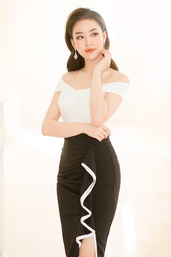 Đã tìm ra người đẹp nghiện thi nhan sắc nhất showbiz Việt, 1,5 năm tham dự 7 cuộc thi-2