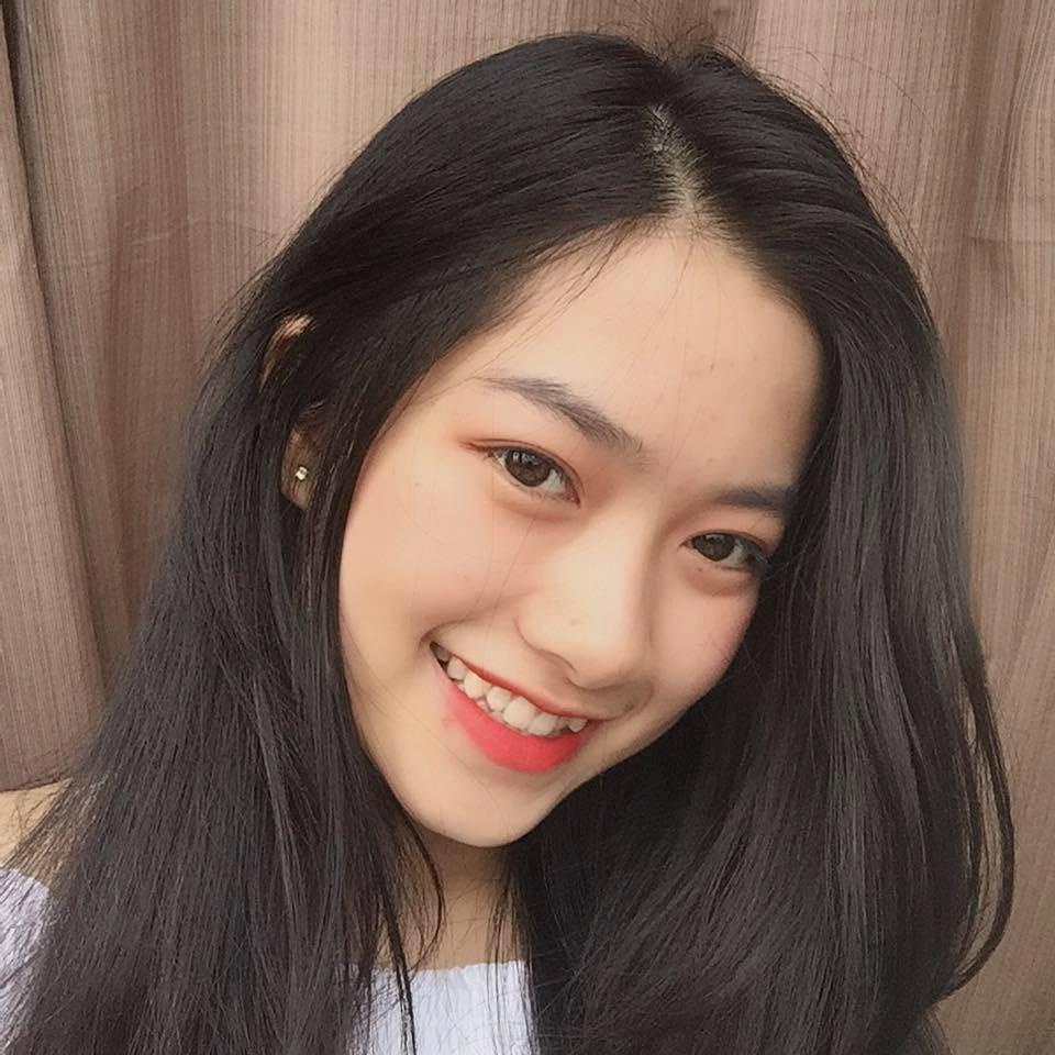Nữ sinh Việt sở hữu góc nghiêng không phải dạng vừa khiến hội trai trẻ sốt sắng xin link-2