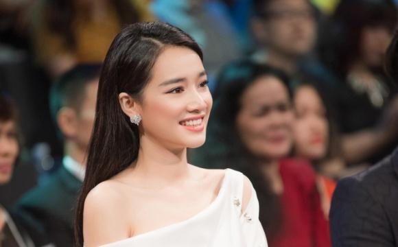 Không đẹp hay giàu như nhiều bóng hồng khác, vì sao Trường Giang vẫn chọn Nhã Phương là người phụ nữ đời mình?-2