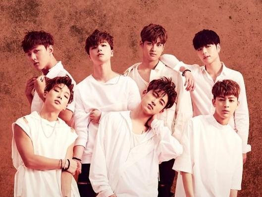 Bị antifan chiếu laser, Knet lo lắng Junhoe (iKON) có thể sẽ… bị mù lòa-5